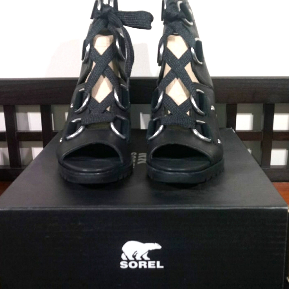 Sorel After Hours Lace Up
